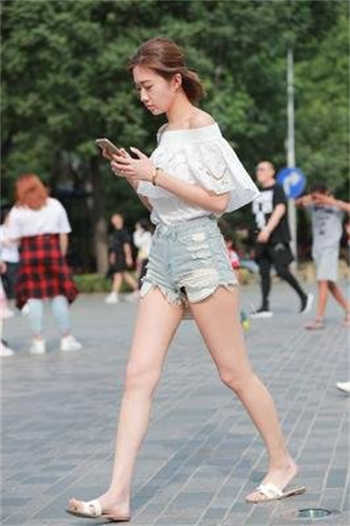 秋霞八妻子影院免费观看