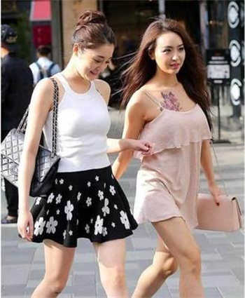 穿越女和三个猎户兄弟