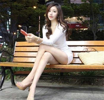 白白发布小明在线观看