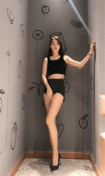 控制美女大脑芯片