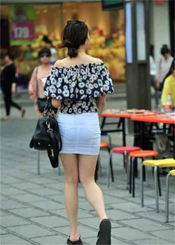 天美传媒女老师学生