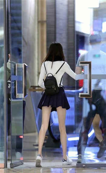 美女高潮图片gif图片