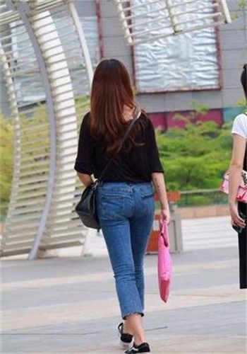 用慰安椅拆磨jk少女