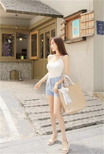 sw594第二个女的叫什么