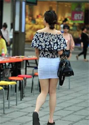 日本spanking girl视频