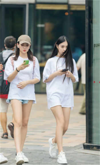 男子24小时与57名女子