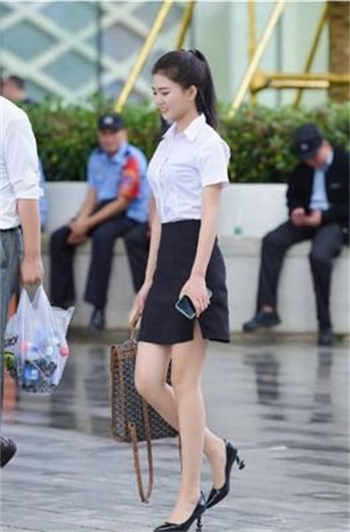 免费禁用黄app绿巨人