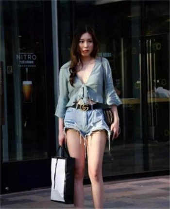 漂亮的妹妹木鱼脸