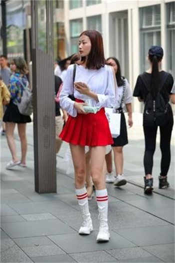 杨一凡资源
