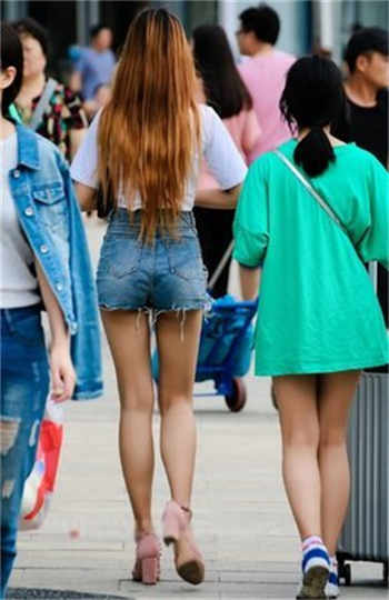 爱情公寓第七集周子颖