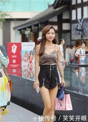 女秘书长的仕途升迁