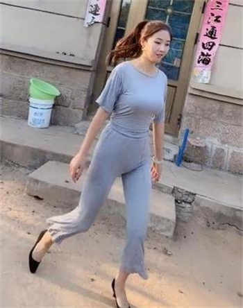 求大神给个手机在线看