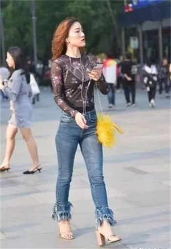 中国人寿马丹丹照片