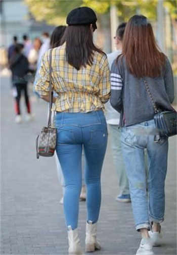 女王骑马奴微博
