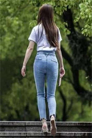贴身兵王俏总裁夏天