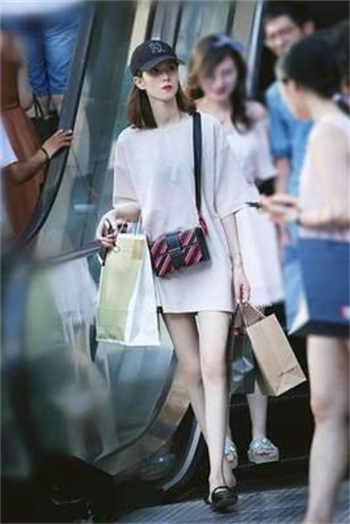 男主叫傅沉女主叫姜澜